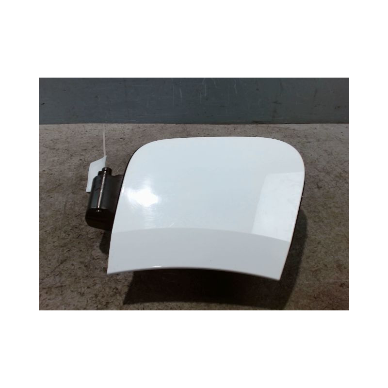 VOLET DE TRAPPE CARBURANT OPEL CROSSLAND