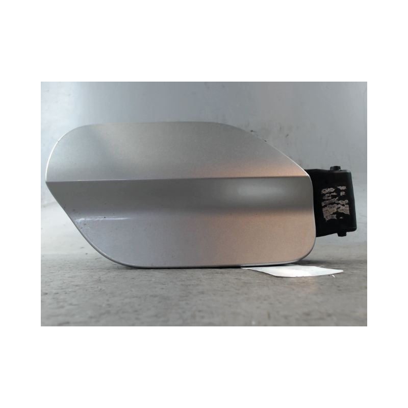VOLET DE TRAPPE CARBURANT VOLKSWAGEN PASSAT SW 2005-