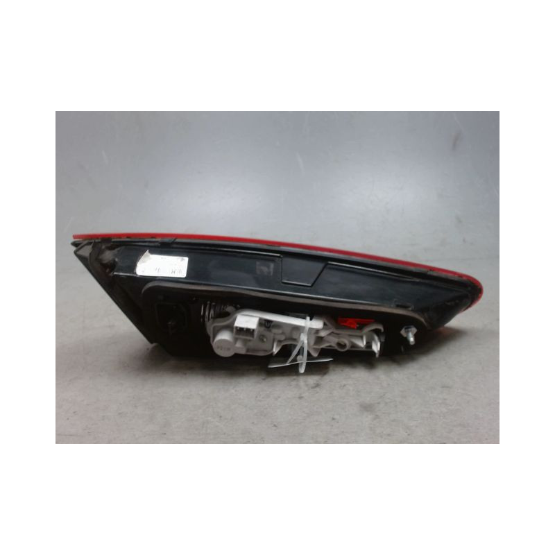 FEU ARRIERE INTERIEUR DROIT ALFA ROMEO GUILIETTA 2010-