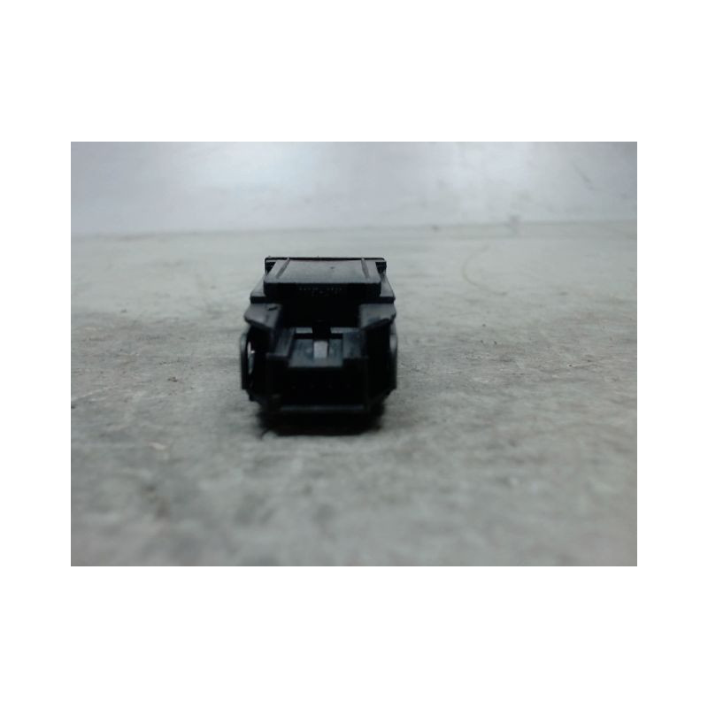 BOUTON DE WARNING ALFA ROMEO GUILIETTA 2010-