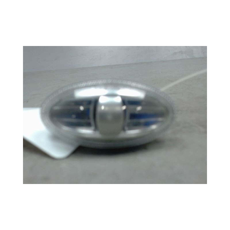 REPETITEUR AILE GAUCHE CITROEN C4 CACTUS