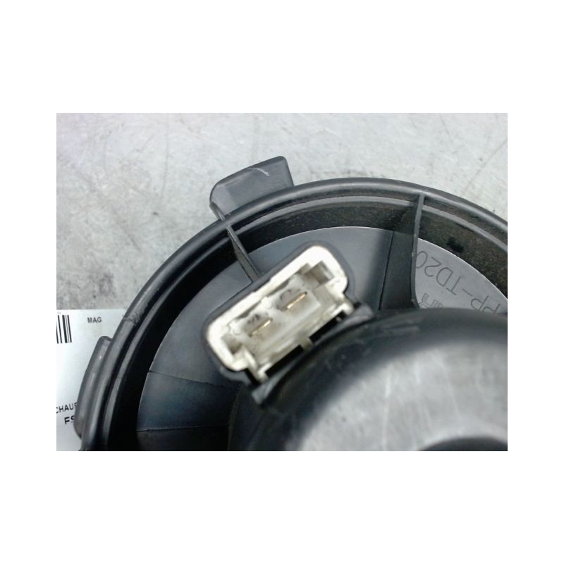MOTEUR VENTILATEUR CHAUFFAGE PEUGEOT 307 CC 03-05