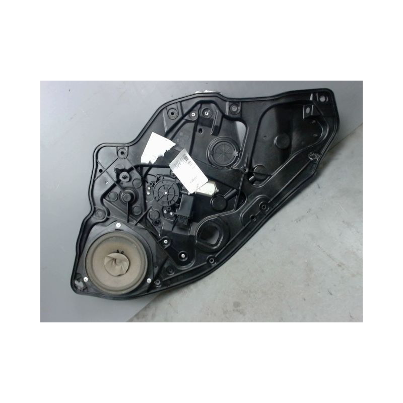 MECANISME+MOTEUR LEVE-GLACE ARRIERE DROIT ALFA ROMEO GUILIETTA 2010-