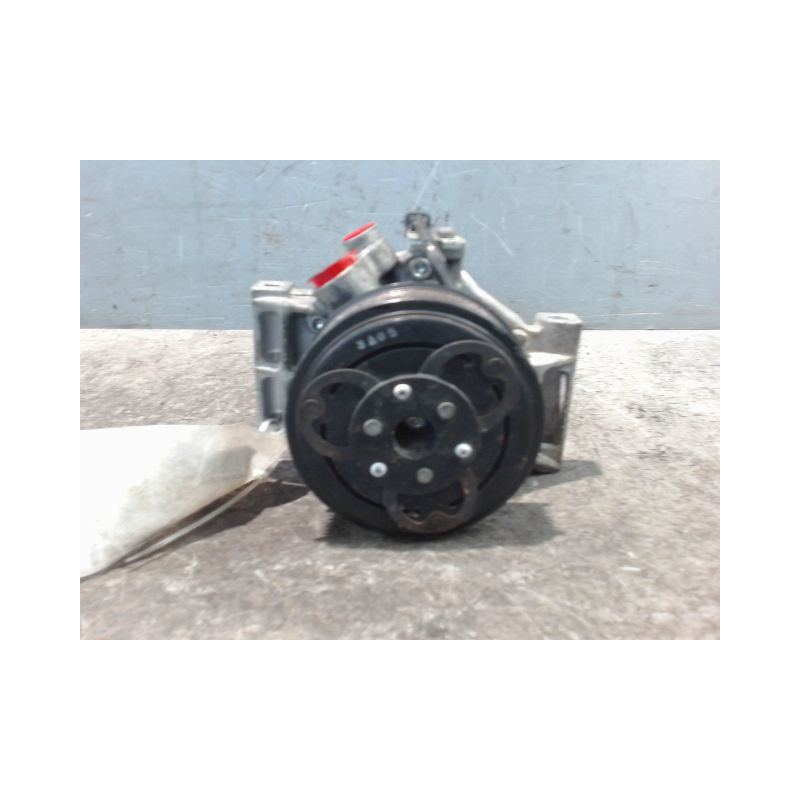 COMPRESSEUR AIR CONDITIONNE DACIA SANDERO