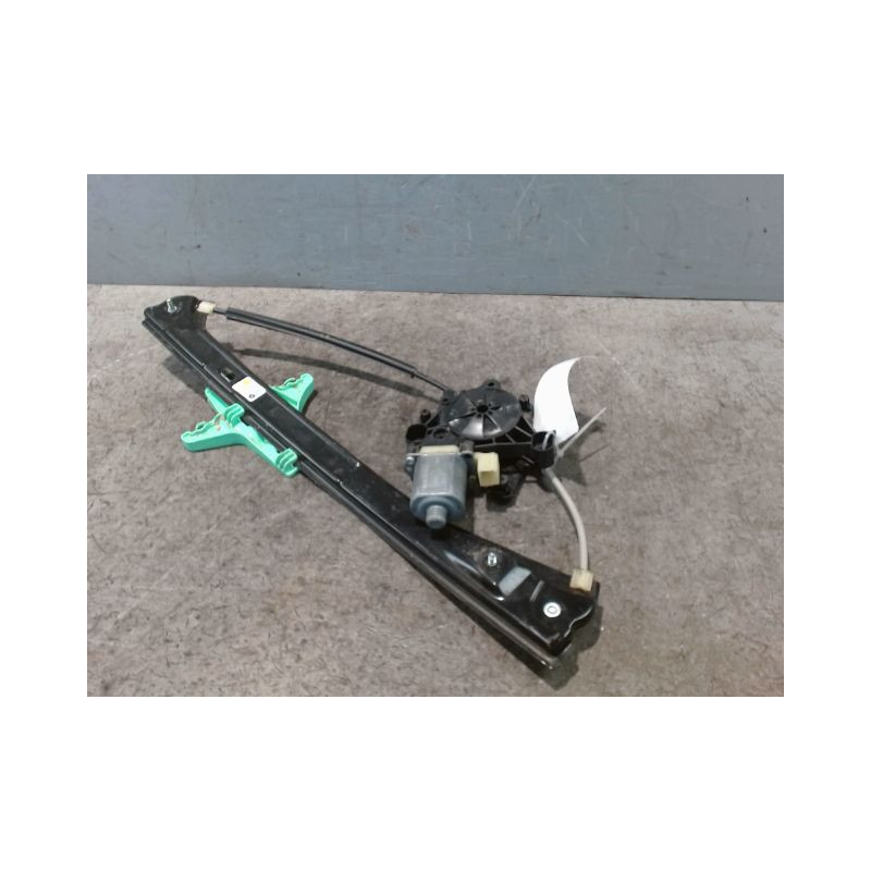 MECANISME+MOTEUR LEVE-GLACE ARRIERE GAUCHE VOLKSWAGEN TIGUAN 2009-