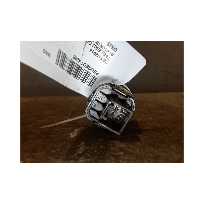 BOUTON DE DEMARRAGE PEUGEOT 4008