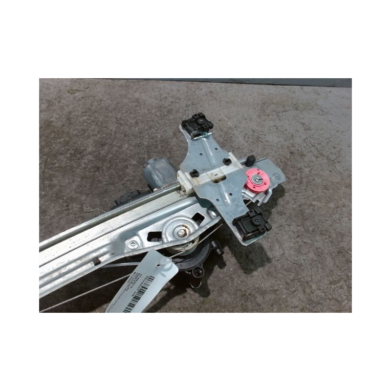 MECANISME+MOTEUR LEVE-GLACE ARRIERE DROIT PEUGEOT 208