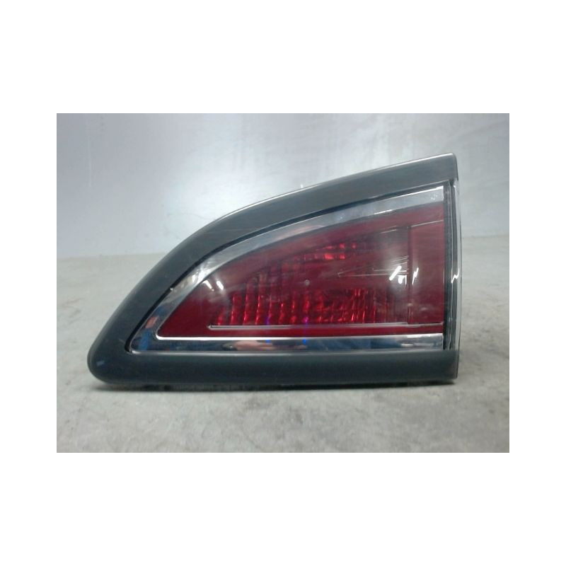 FEU ARRIERE INTERIEUR DROIT RENAULT MEGANE