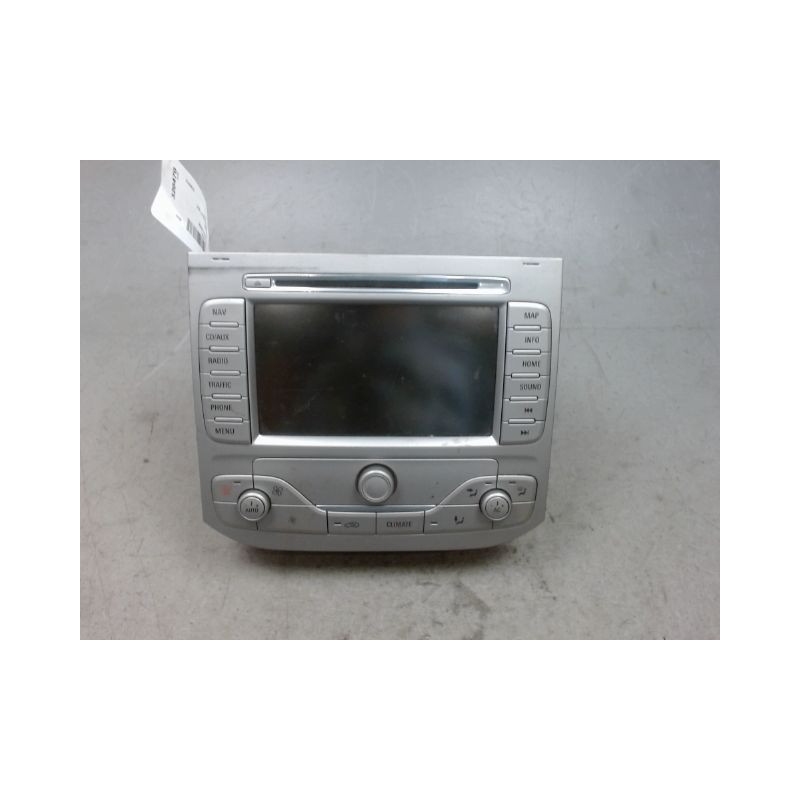 ECRAN GPS FORD KUGA -2008