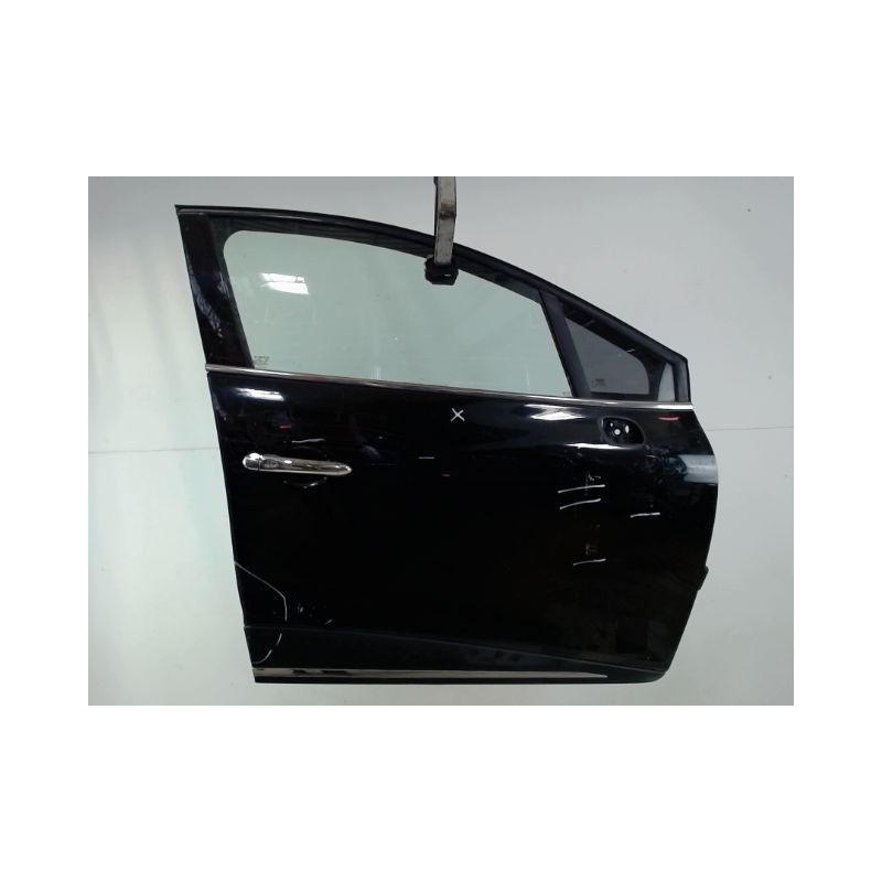 PORTE AVANT DROIT RENAULT CLIO