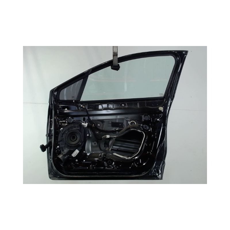 PORTE AVANT DROIT RENAULT CLIO