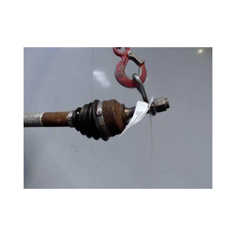 TRANSMISSION AVANT DROIT PEUGEOT 208 1.2 VTI 82