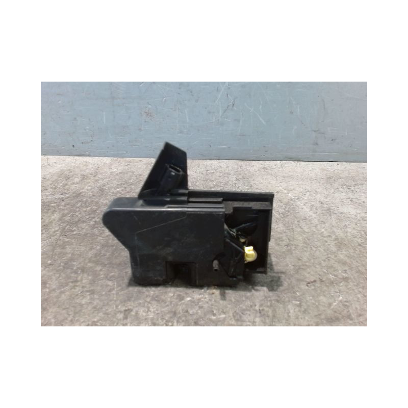 SYSTEME CONDAMNATION ARRIERE GAUCHE DACIA SANDERO 2008-