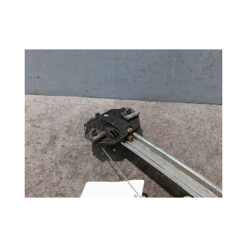MECANISME+MOTEUR LEVE-GLACE ARRIERE GAUCHE DACIA SANDERO 2008-