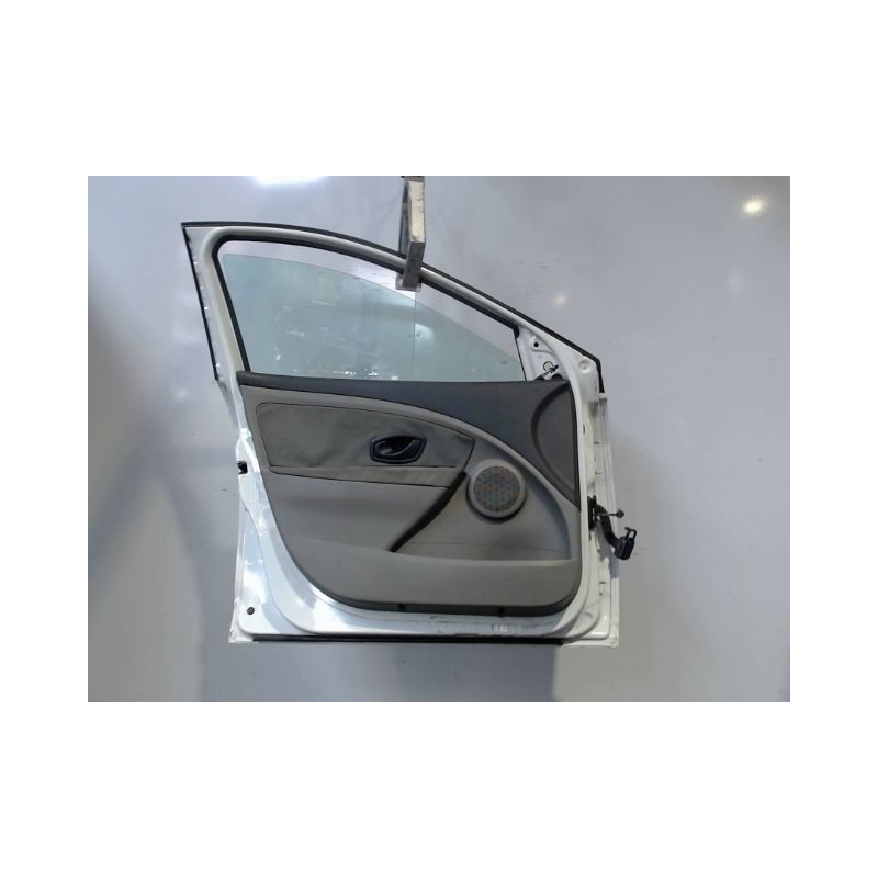PORTE AVANT GAUCHE RENAULT MEGANE III 2008-