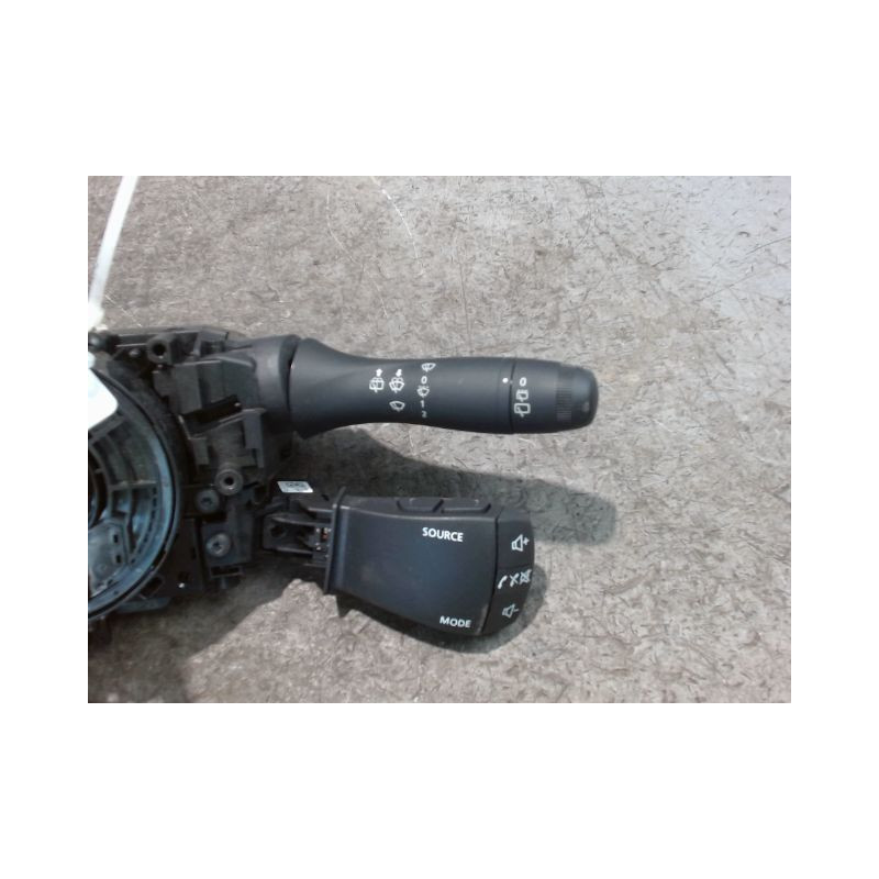 BLOC COMMODOS DACIA SANDERO 2008-