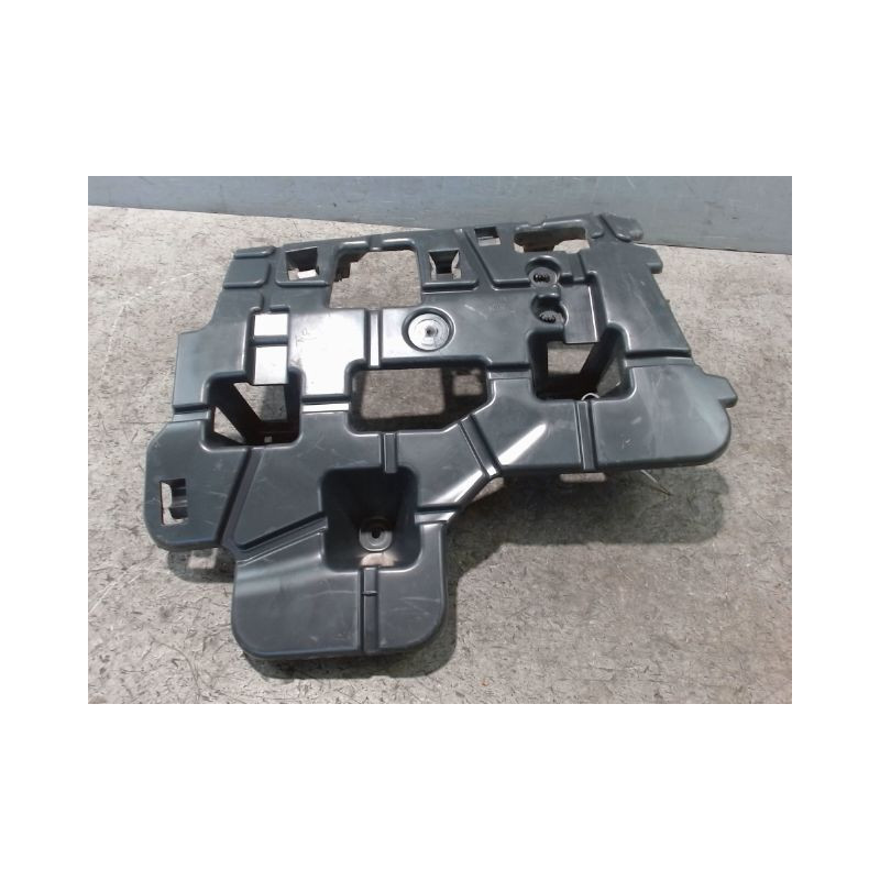 SUPPORT PARE-CHOC ARG RENAULT MEGANE