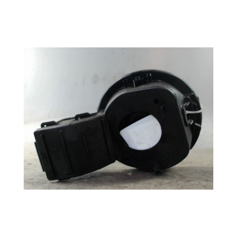 VOLET DE TRAPPE CARBURANT RENAULT MEGANE III 2008-