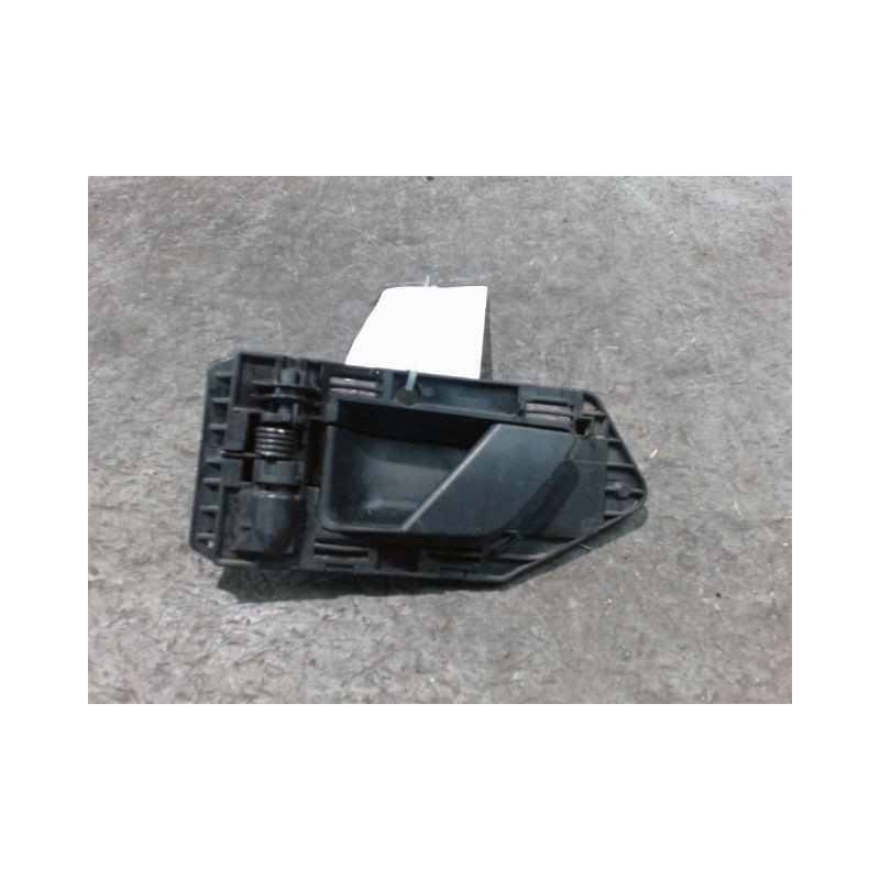 POIGNEE INTERIEURE PORTE AVANT GAUCHE CITROEN BERLINGO FGT 2002-