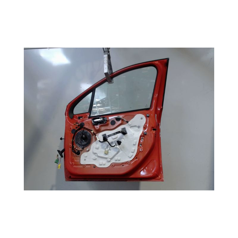 PORTE AVANT DROIT PEUGEOT 208