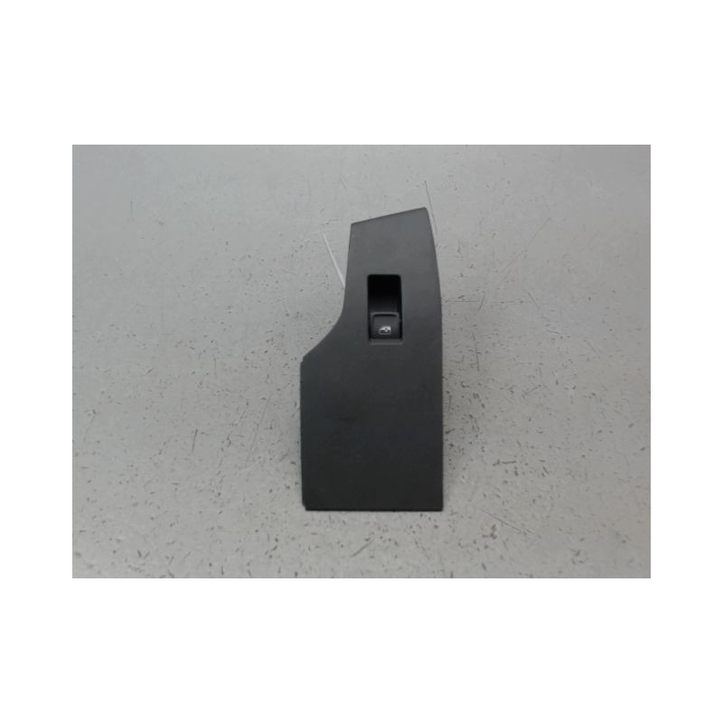 COMMANDE LEVE-GLACE PORTE AVD SEAT IBIZA 2008-