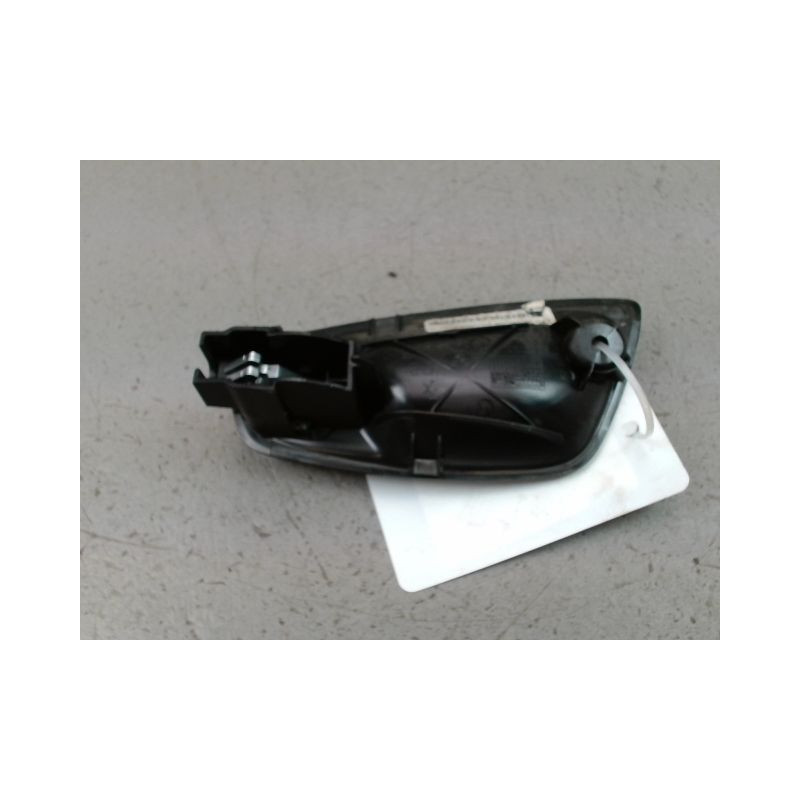 POIGNEE INTERIEURE PORTE AVANT DROIT BMW SERIE 1 I Phase 1 (E87) 2004-2006