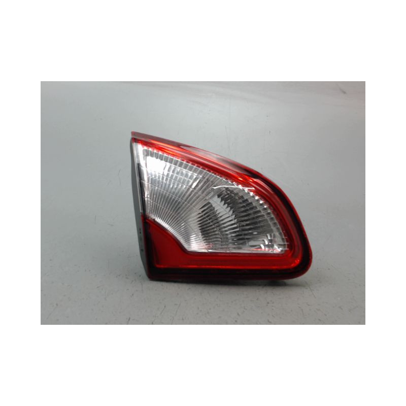 FEU ARRIERE INTERIEUR GAUCHE NISSAN QASHQAI +2 I Phase 2 LONG 2010-2014