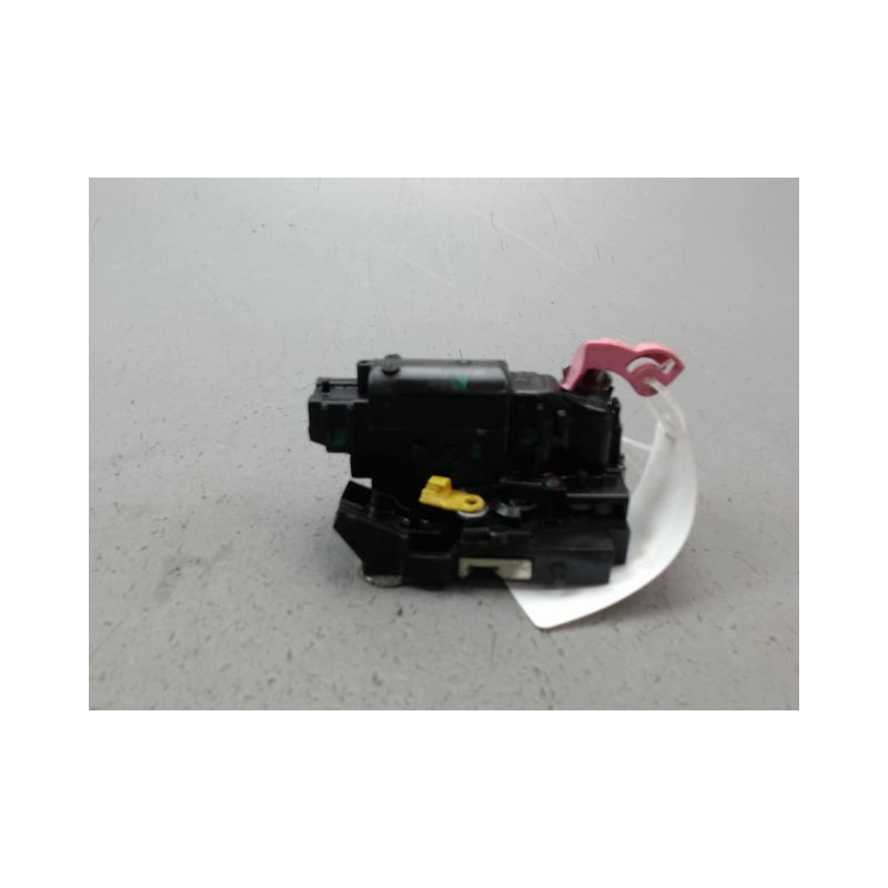 SYSTEME CONDAMNATION ARRIERE GAUCHE DACIA DUSTER BREAK Phase 2 2013-...