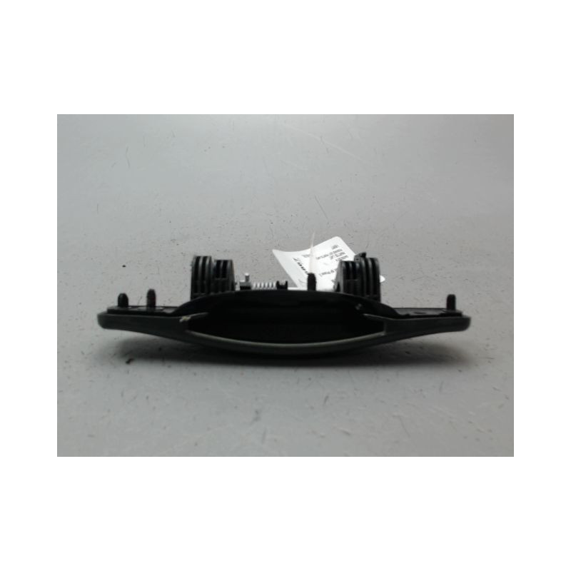 POIGNEE EXTERIEURE PORTE ARRIERE DROIT DACIA DUSTER BREAK Phase 2 2013-...