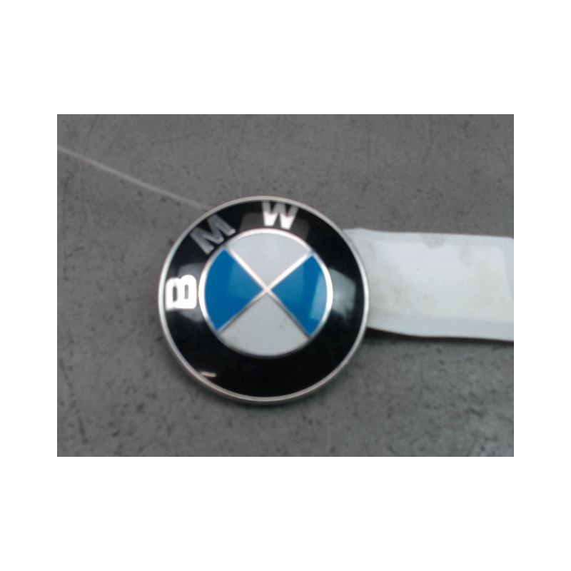 SIGLE CAPOT BMW SERIE 1 I Phase 2 (E87) 2007-2011