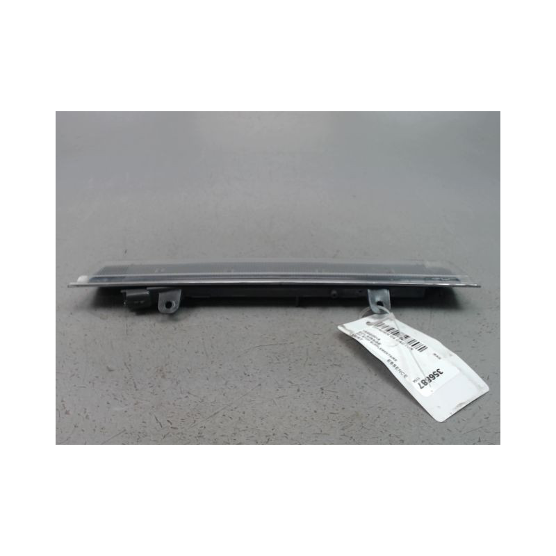 FEUX STOP SUPPLEMENTAIRE CITROEN C4 CACTUS