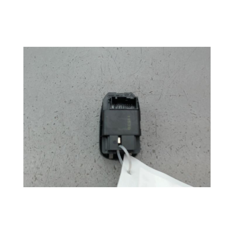 COMMANDE LEVE-GLACE PORTE AVG PEUGEOT 206 1998-2009