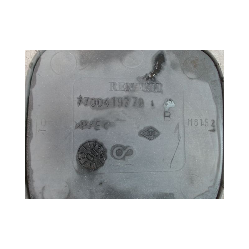 OBTURATEUR COUVRE CROCHET DE BOUCLIER AV RENAULT LAGUNA NEVADA I Phase 2 1998-2000