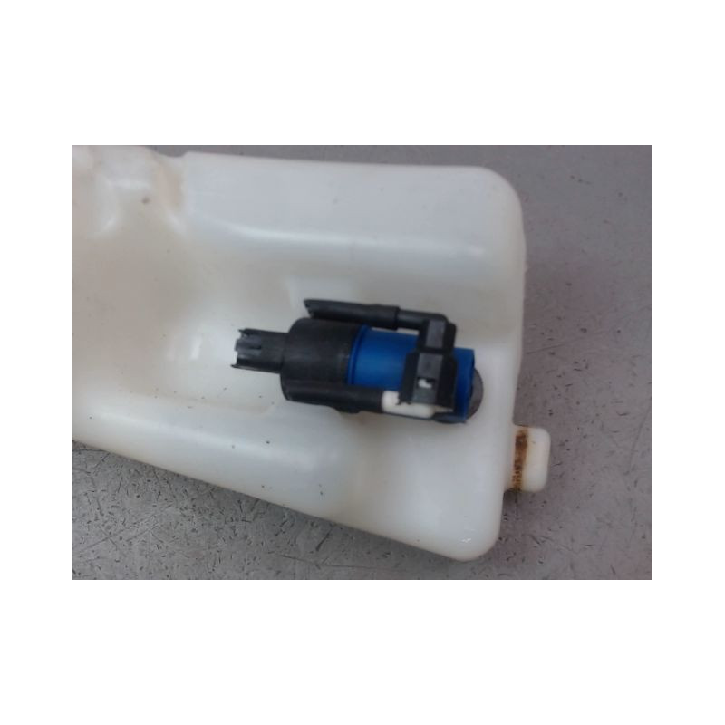 RESERVOIR LAVE-GLACE AVANT RENAULT MODUS Phase 2 2008-2012