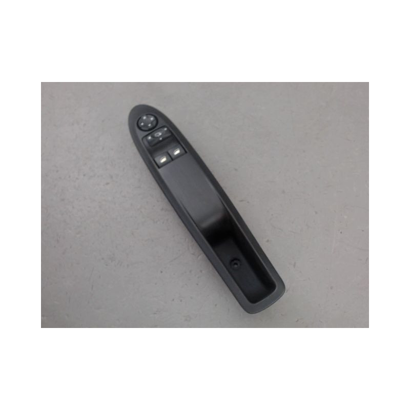 COMMANDE LEVE-GLACE PORTE AVG DS DS4