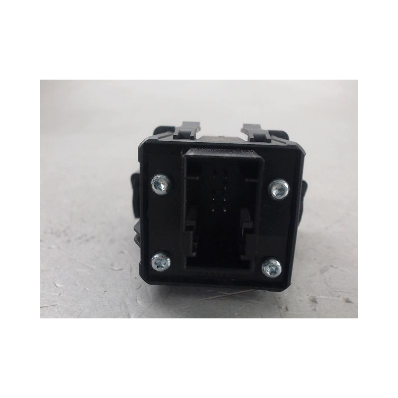 INTERIEUR COMMANDE FREIN A MAIN DS DS4