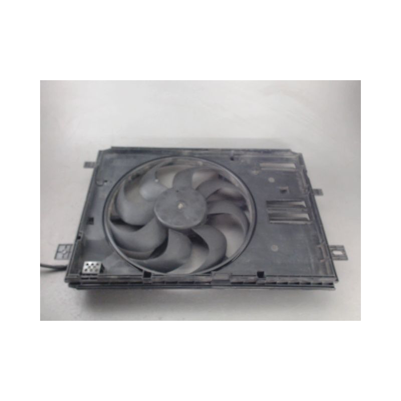 MOTEUR VENTILATEUR RADIATEUR PEUGEOT 308