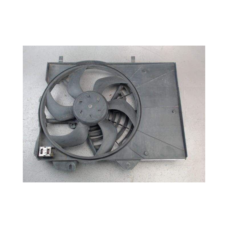 MOTEUR VENTILATEUR RADIATEUR PEUGEOT 207