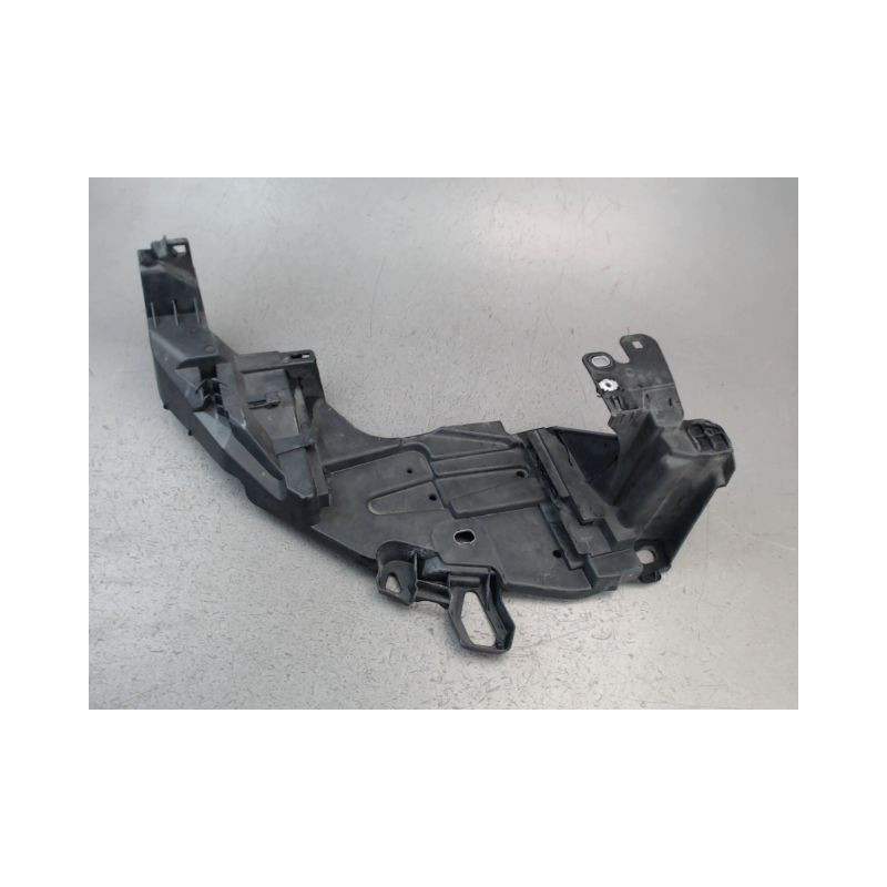 SUPPORT PHARE DROIT RENAULT MEGANE