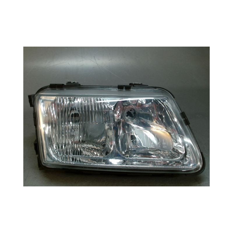 PHARE DROIT AUDI A3