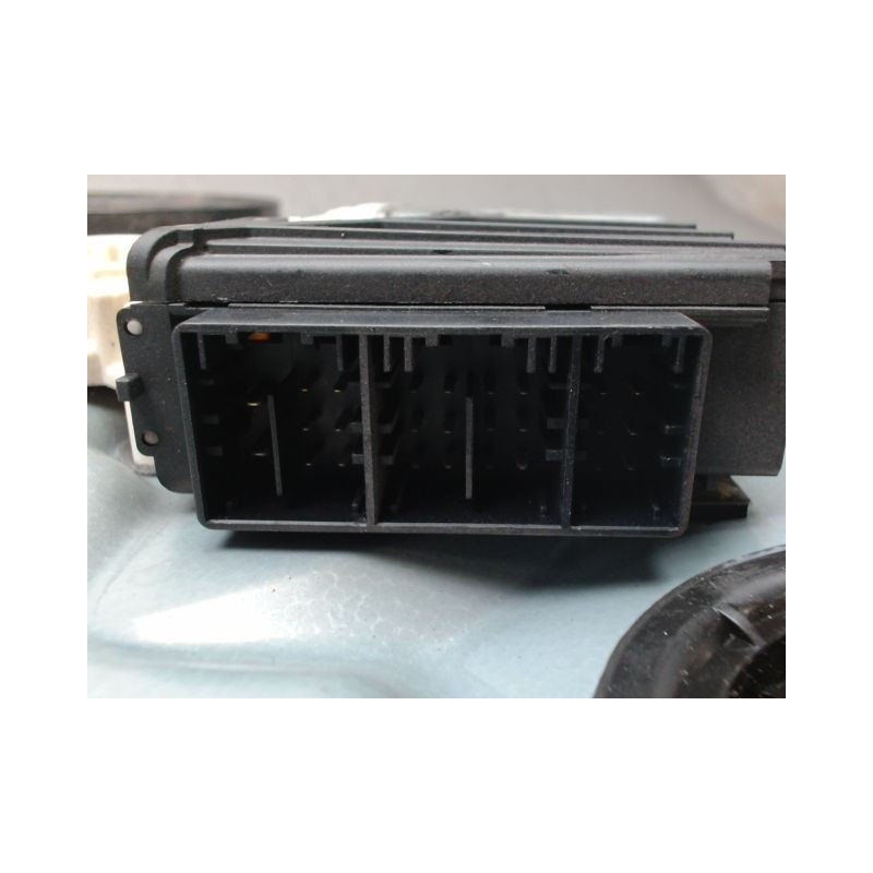 MECANISME+MOTEUR LEVE-GLACE AVANT DROIT SEAT IBIZA 2002-2006