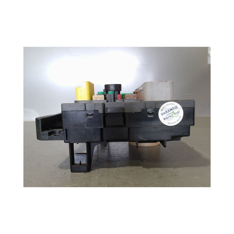 BOITE A FUSIBLES CITROEN BERLINGO FG II Phase 2 (B9) 2012-2015