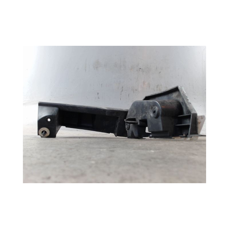 SUPPORT PARE-CHOC ARD RENAULT TWINGO 2 2009-
