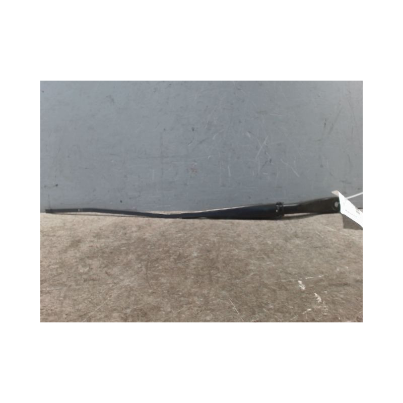 BRAS ESSUIE-GLACE AVANT DROIT DACIA LOGAN MCV 2007-