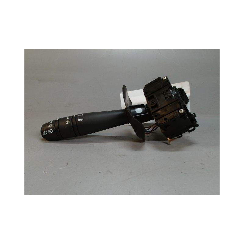 COMMANDE CLIGNOTANT DACIA SANDERO