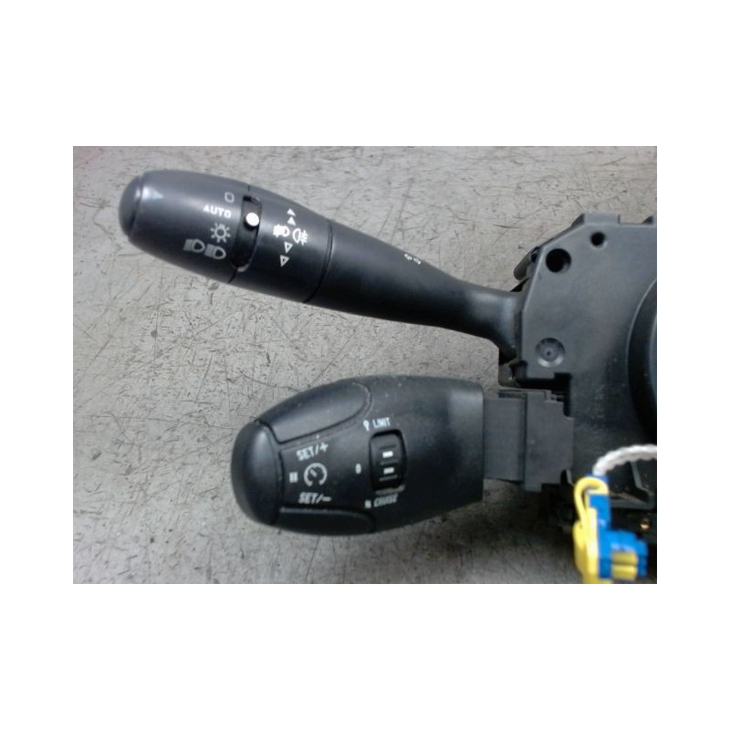 BLOC COMMODOS PEUGEOT 308 2007-