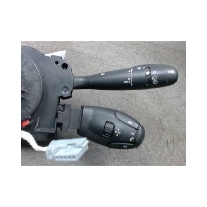 BLOC COMMODOS PEUGEOT 308 2007-