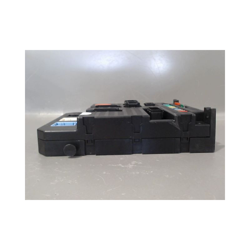 BOITIER GESTION HABITACLE PEUGEOT 207 3P