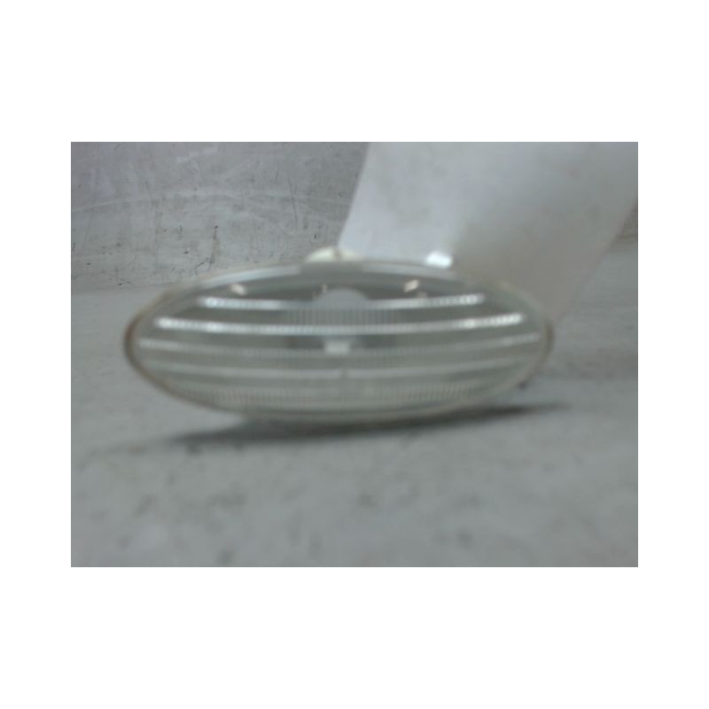 REPETITEUR AILE GAUCHE NISSAN MICRA