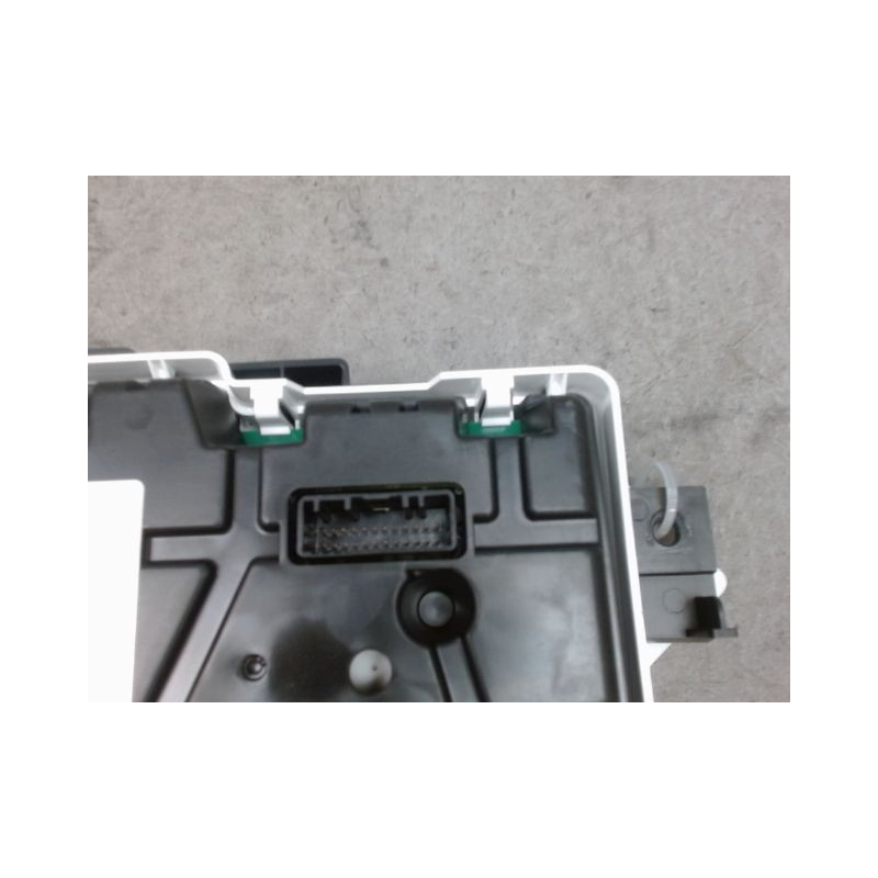 BLOC COMPTEURS RENAULT CAPTUR